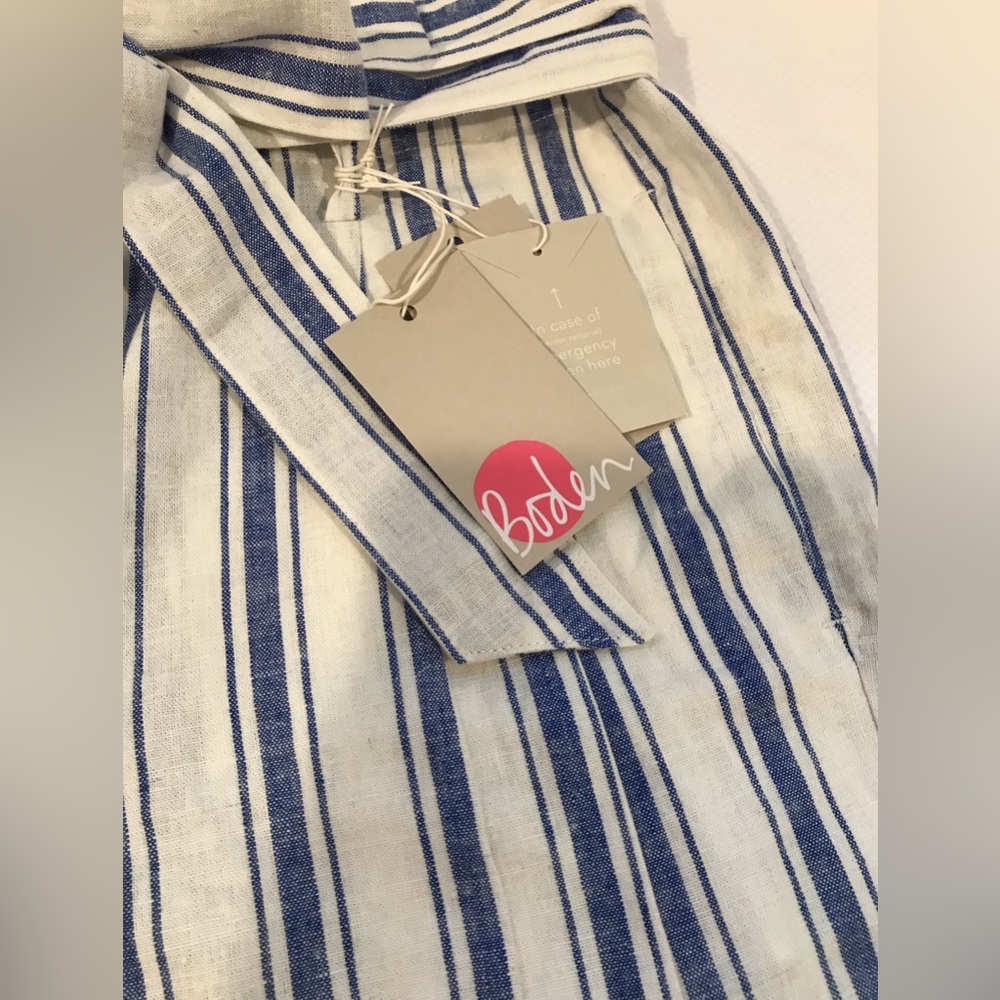 NWT Boden 9” Women’s Short ( Size 2) Color Blue/White - Picture 3 of 9